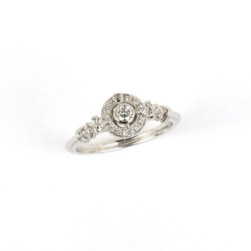 Featured image of this Women’s 14k White Gold Diamond Ring