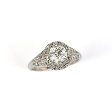 Featured image of this Vintage Women’s Platinum Diamond Ring EGL Cert
