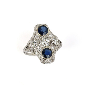 Featured image of this Vintage Women’s Platinum Diamond, Sapphire Ring EGL Cert