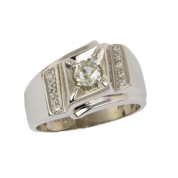 Featured image of this Men’s 14k White Gold Diamond Ring