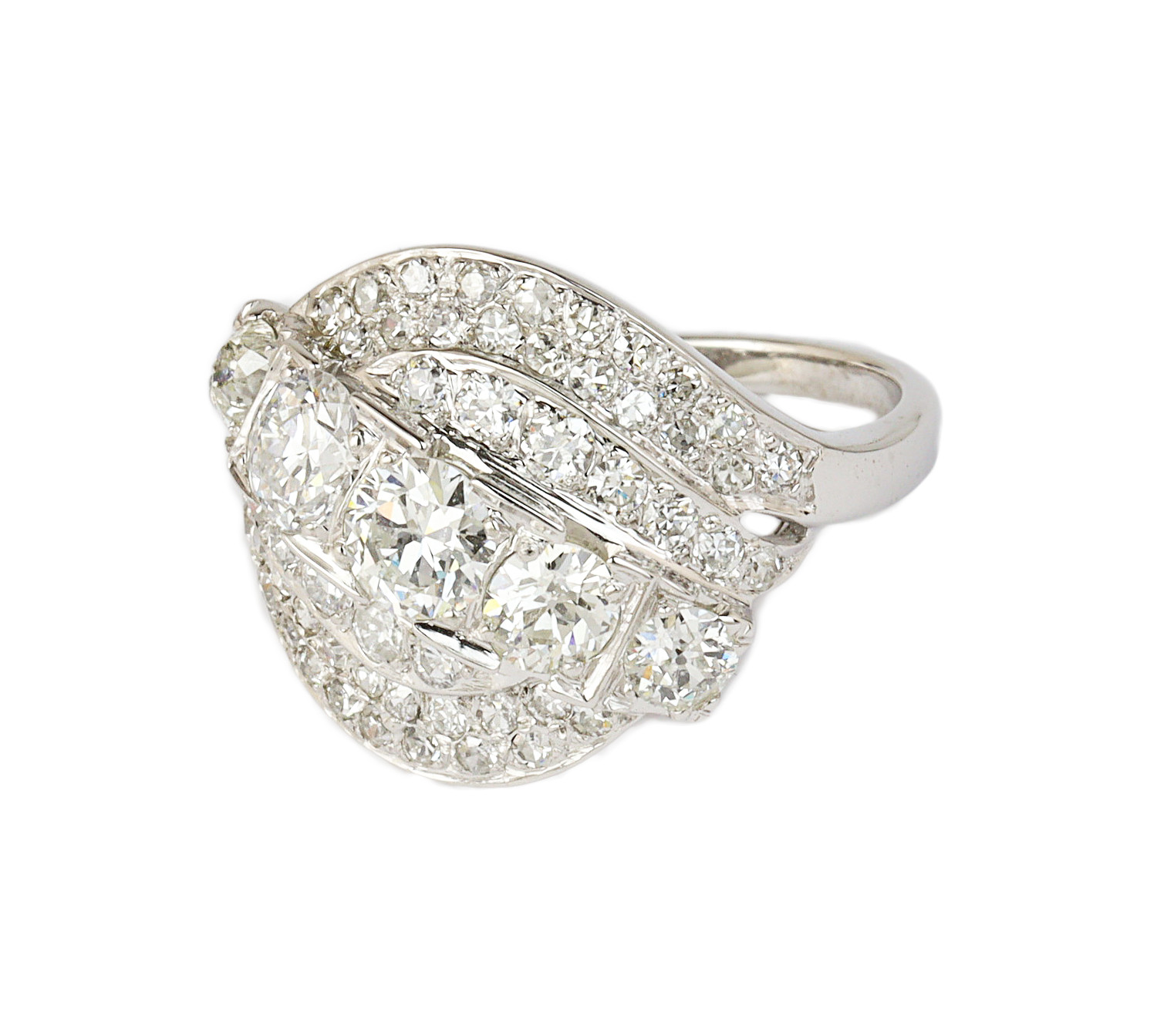 Gallery image of this Women’s 18k White Gold Diamond Ring