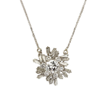 Featured image of this Women’s 14k White Gold Diamond Pendant Necklace EGL cert