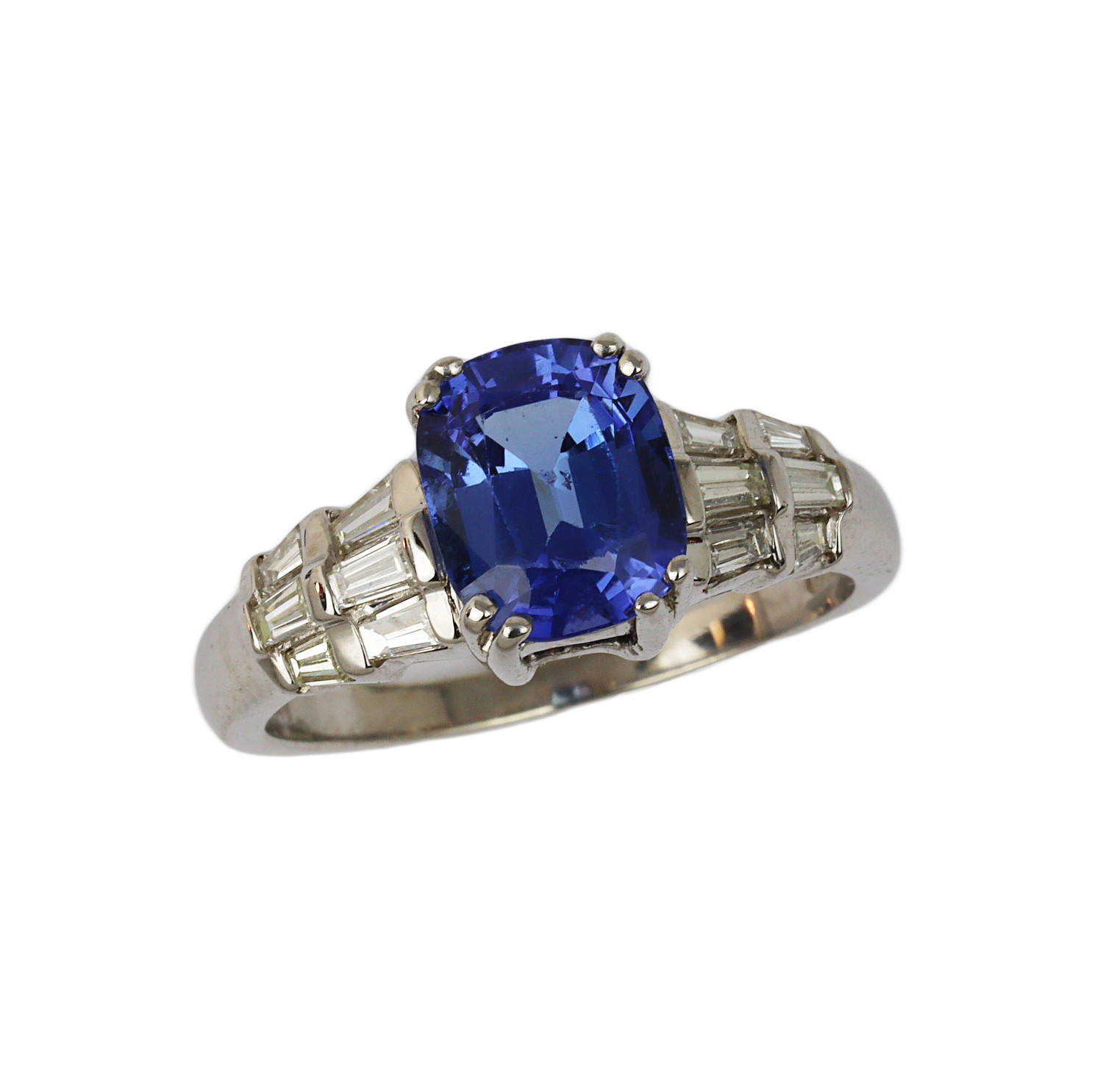 Featured image of this Women’s 14k White Gold Diamond, Tanzanite Ring Size 9.25