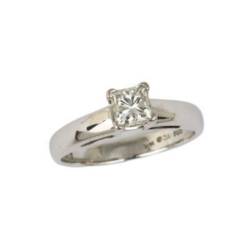 Featured image of this Women’s 14k White Gold Diamond Bridal Ring EGL Cert