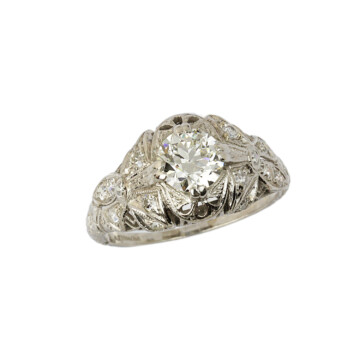 Featured image of this Women’s Platinum Diamond Bridal Ring EGL Cert