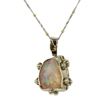 Featured image of this Women’s 14k White Gold, Ethiopian Opal Necklace