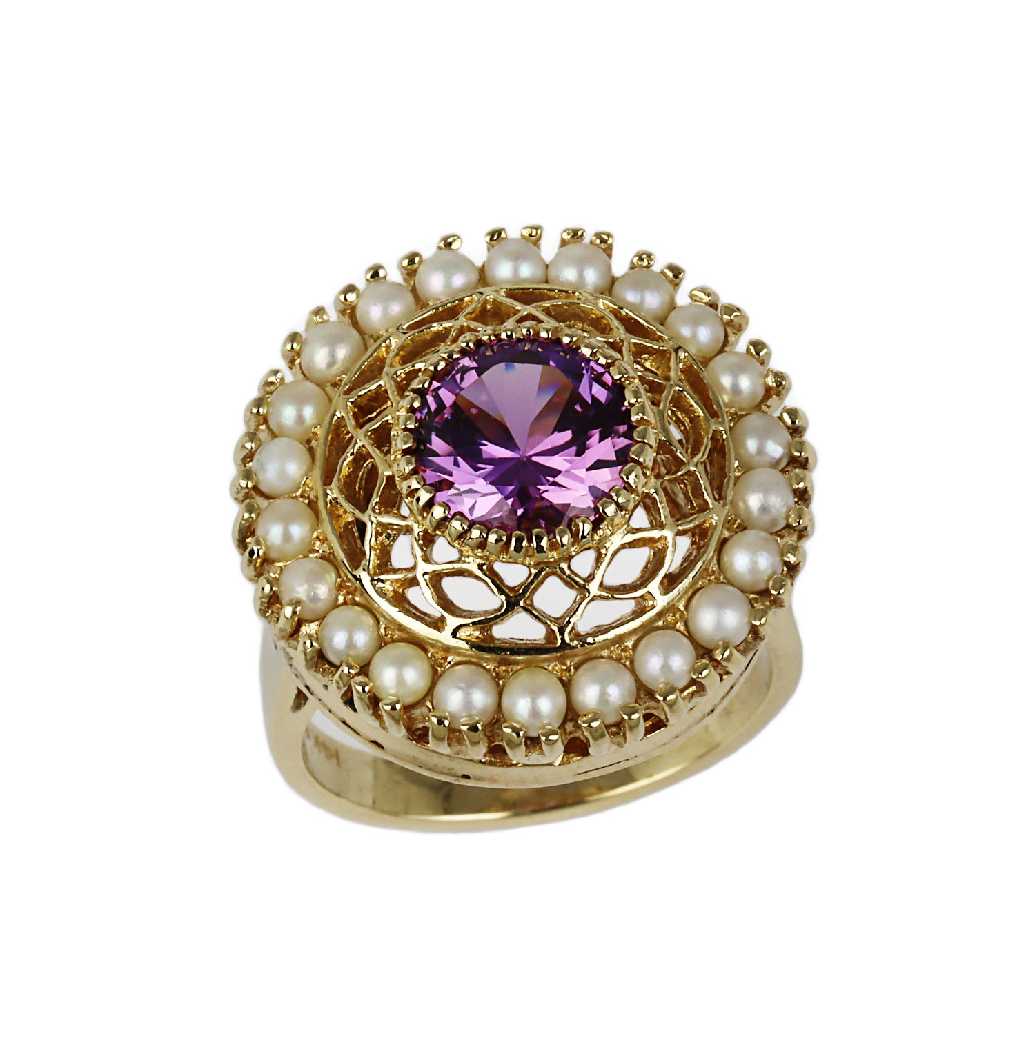 Featured image of this Women’s 14k Yellow Gold Pearl, Syn. Sapphire Size 7 Ring