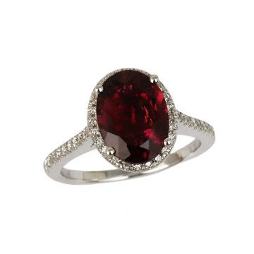 Featured image of this Women’s 14k White Gold Tourmaline Size 6 Ring