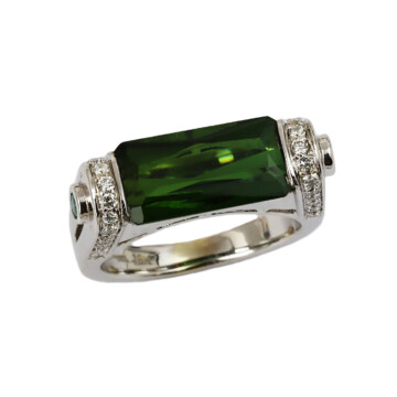 Featured image of this Women’s 18k White Gold Diamond, Tourmaline Size 6 Ring