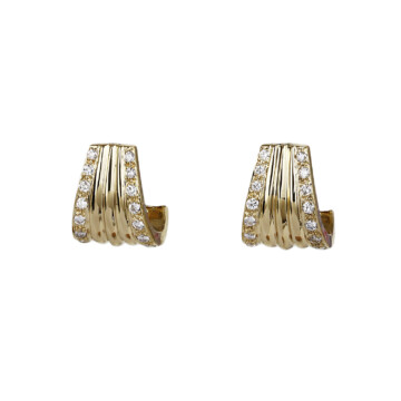 Featured image of this Women’s 14k Yellow Gold Diamond Stud Earrings