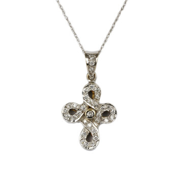 Featured image of this Women’s 18k White Gold Diamond Cross Necklace