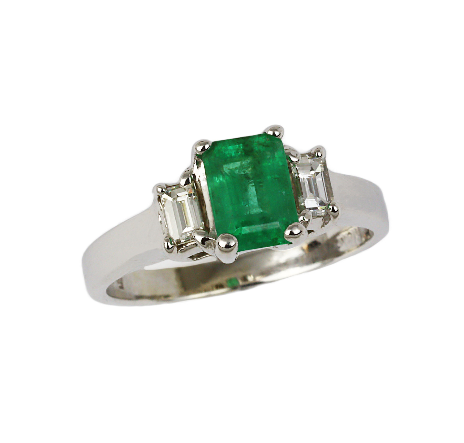 Featured image of this Women’s 14k White Gold Diamond, Emerald Ring Size 6