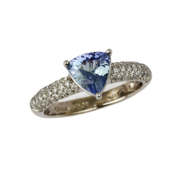 Featured image of this Women’s 14k White Gold Diamond, Tanzanite Ring Size 7.25