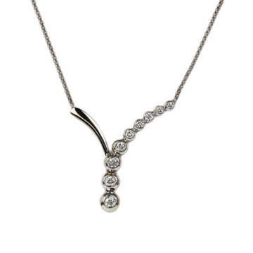 Featured image of this Women’s 14k White Gold Diamond Journey of Love Necklace