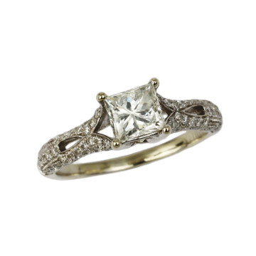 Featured image of this Fischer Women’s 14k White Gold Diamond Bridal Ring Size 6.5 EGL Cert