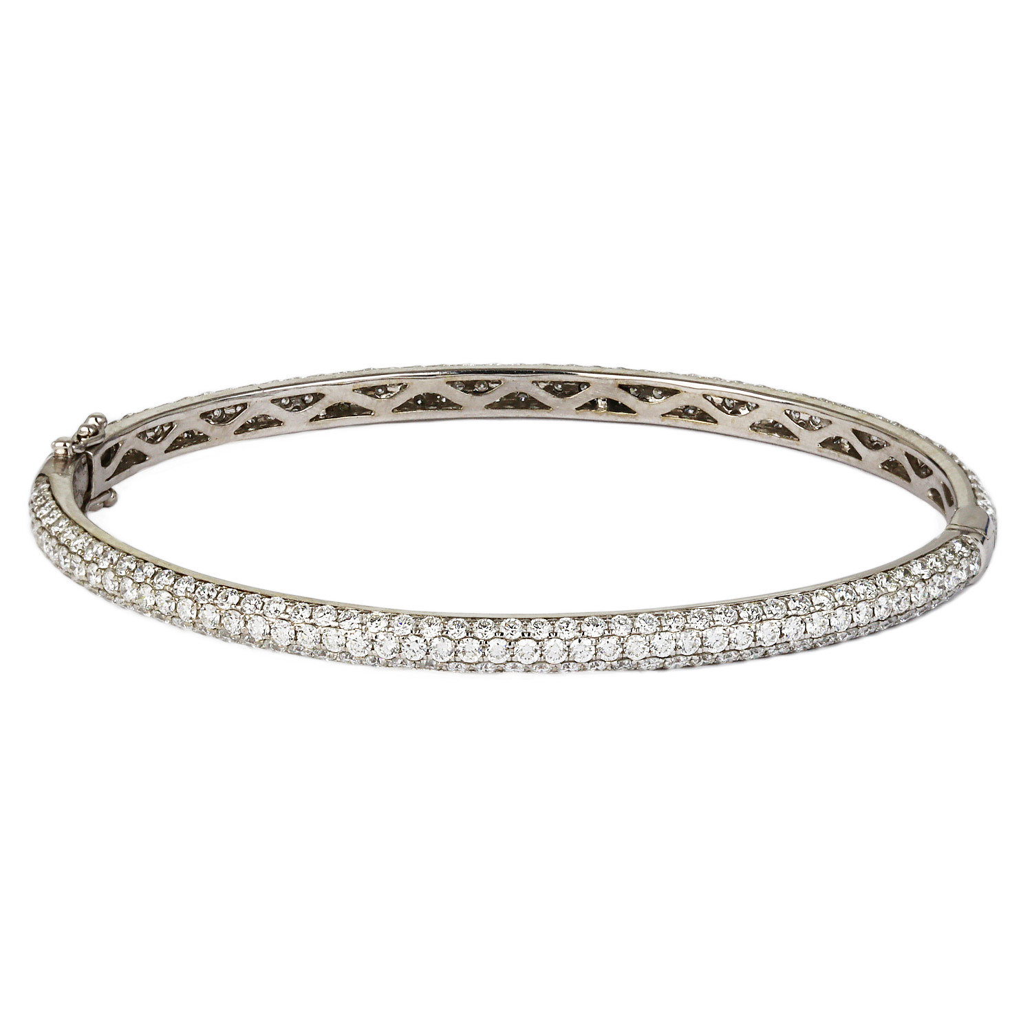 Gallery image of this Women’s 18k White Gold Diamond Bangle Bracelet
