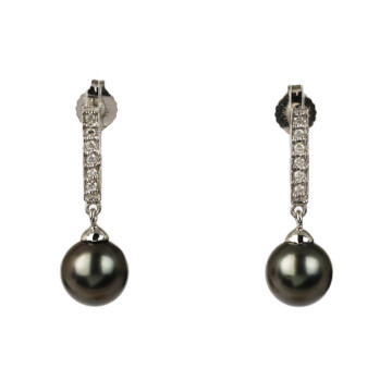 Featured image of this Women’s 14k White Gold, Diamond, Black Pearl Dangle Stud Earrings