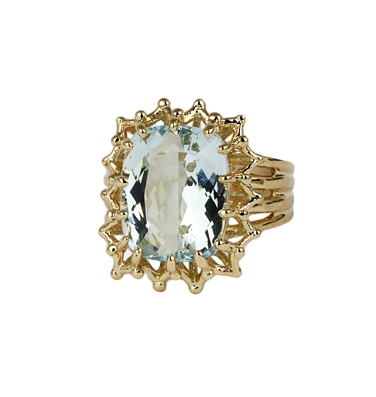 Gallery image of this Women’s 14k Yellow Gold Aquamarine Ring Size 6.75