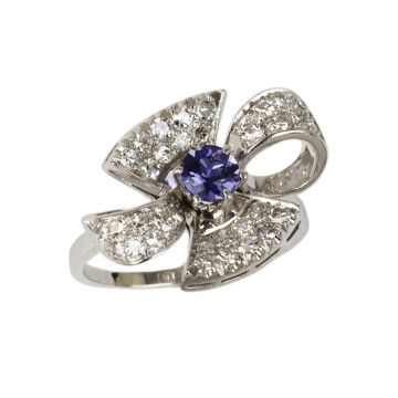 Featured image of this Women’s 14k White Gold, Diamond, Iolite Bow Ring Size 9