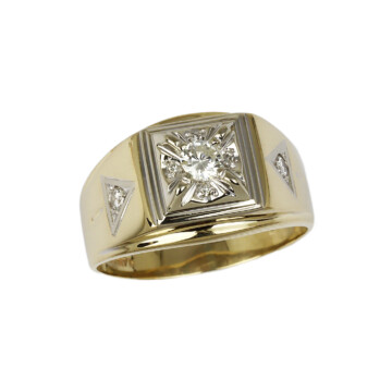 Featured image of this Men’s 14k Yellow Gold Diamond Ring Size 10.75