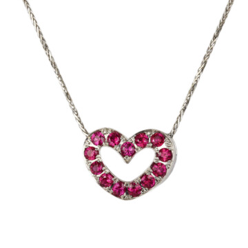 Featured image of this Women’s 18k White Gold Ruby Heart Necklace