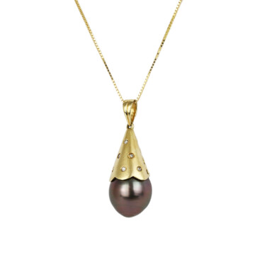 Featured image of this Women’s 14k Yellow Gold, Diamond, Tahitian Pearl Necklace