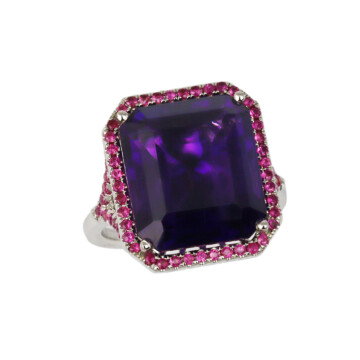 Featured image of this Women’s 14k White Gold Amethyst, Sapphire Ring Size 6