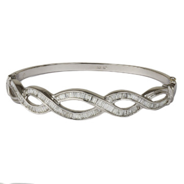 Featured image of this Women’s 14k White Gold Diamond Bangle Bracelet