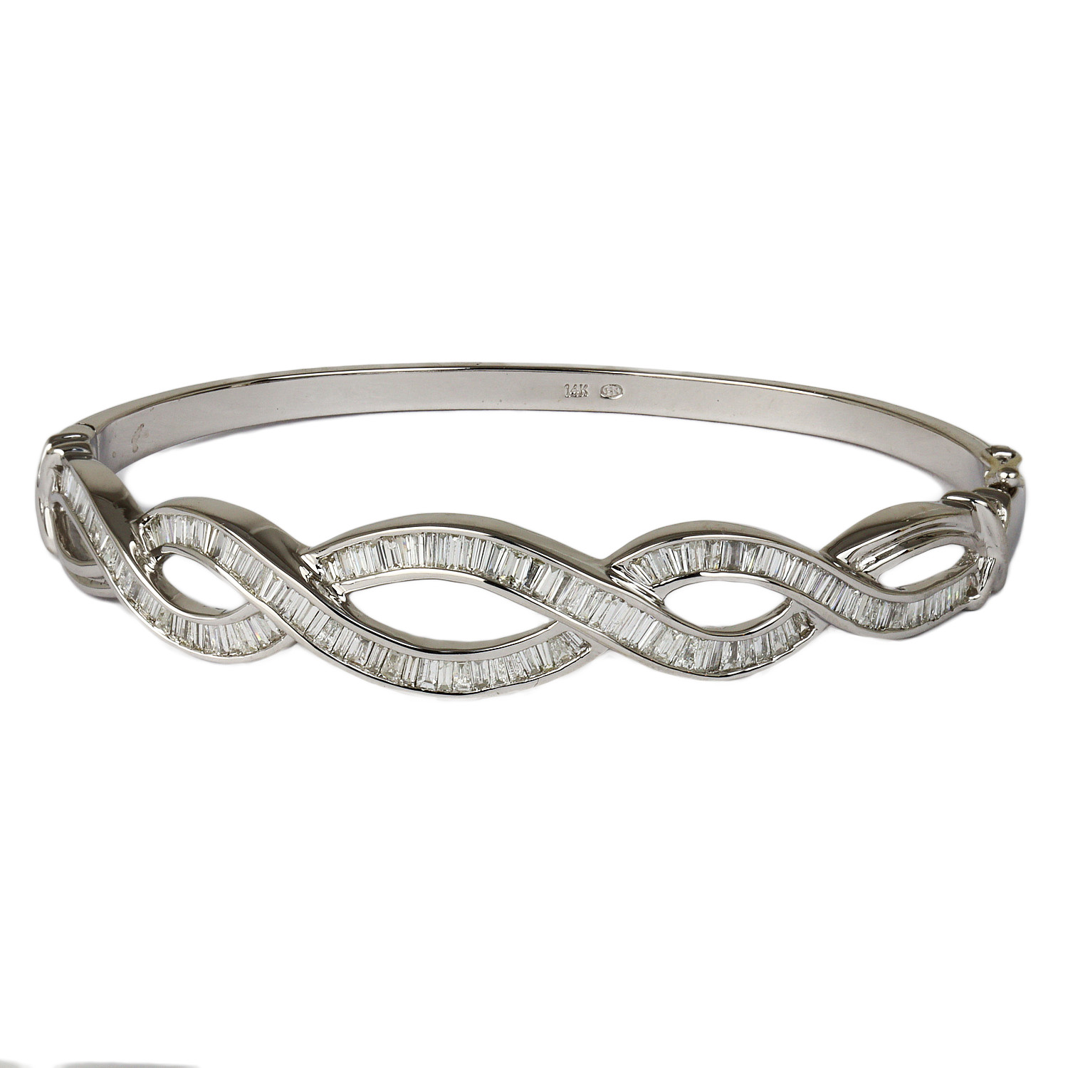 Featured image of this Women’s 14k White Gold Diamond Bangle Bracelet