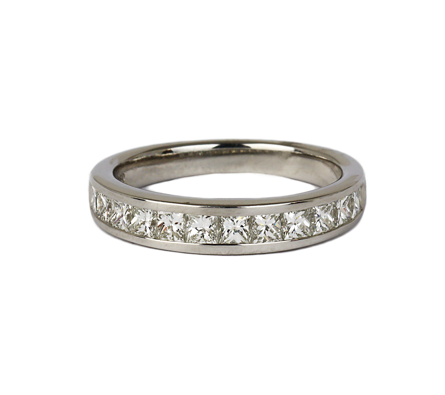 Gallery image of this Women’s Platinum Diamond Ring Size 7