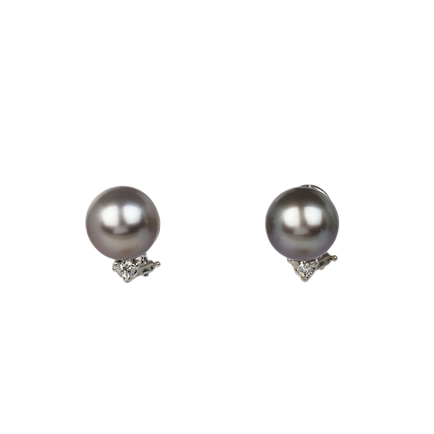 Featured image of this Women’s 14k White Gold Diamond, Pearl Stud Earrings