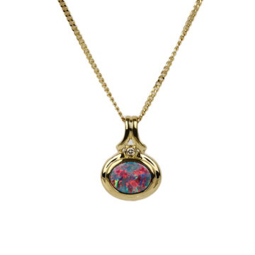 Featured image of this Women’s 18k Yellow Gold, Diamond, Opal Necklace