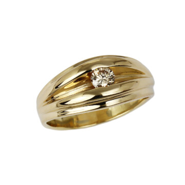 Featured image of this Men’s 14k Yellow Gold Diamond Ring Size 9