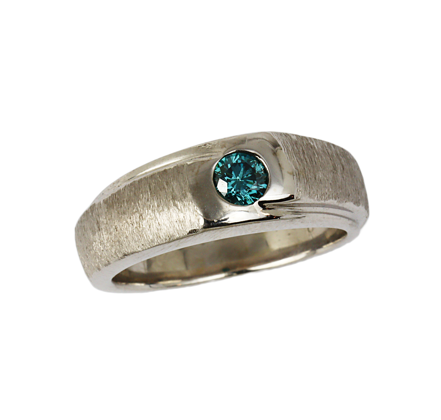 Featured image of this Men’s 14k White Gold Diamond Ring Size 9