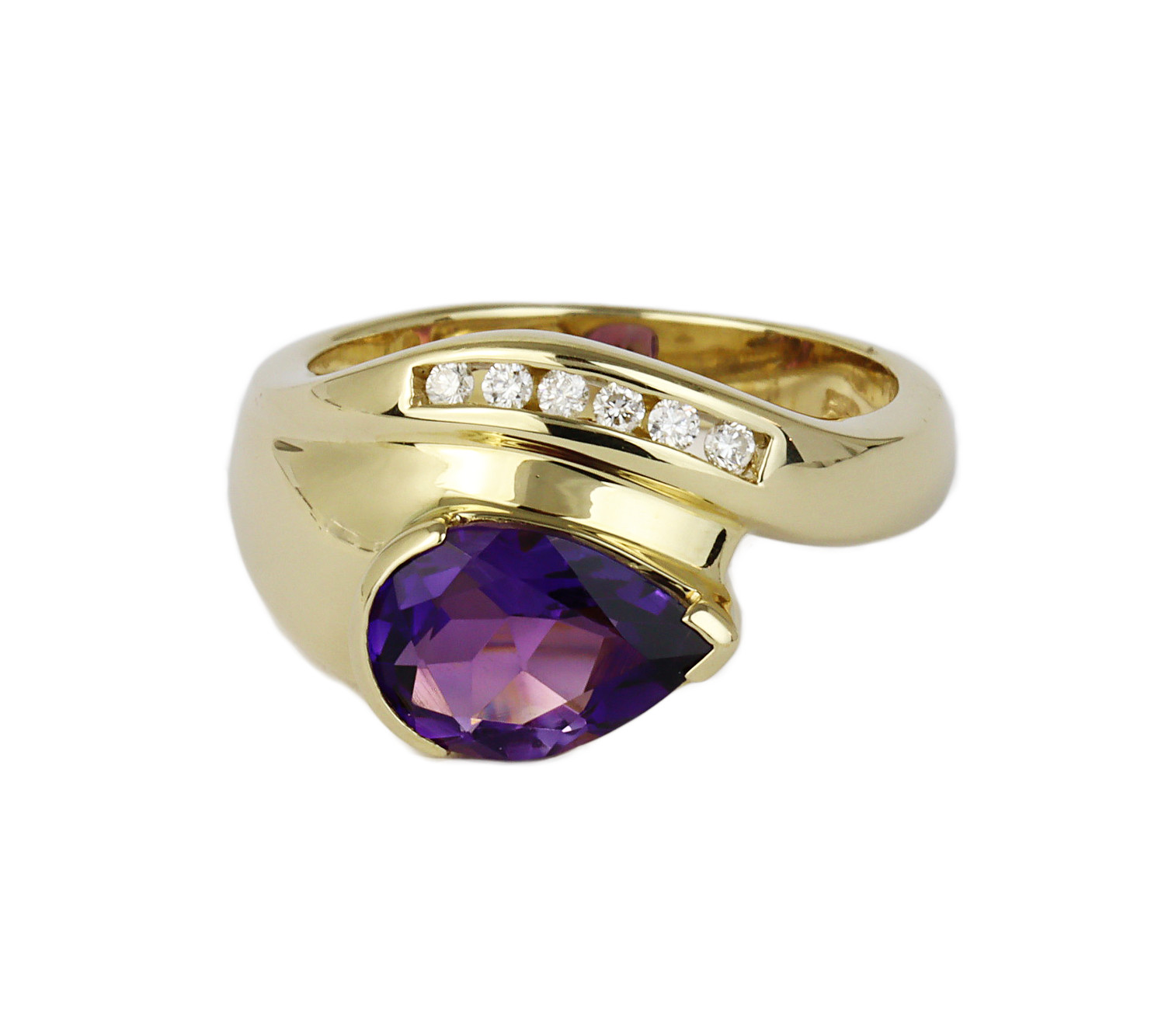 Gallery image of this Women’s 14k Yellow Gold Amethyst, Diamond Ring Size 6.75