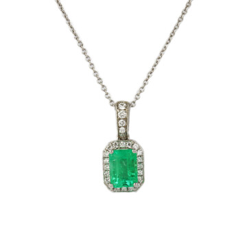 Featured image of this Women’s 14k White Gold, Diamond, Emerald Necklace
