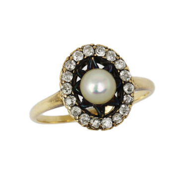 Featured image of this Women’s Vintage 14k Yellow Gold Diamond, Pearl Ring Size 8