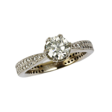 Featured image of this Women’s 18k White Gold Diamond Bridal Ring Size 6.25 GIA Cert