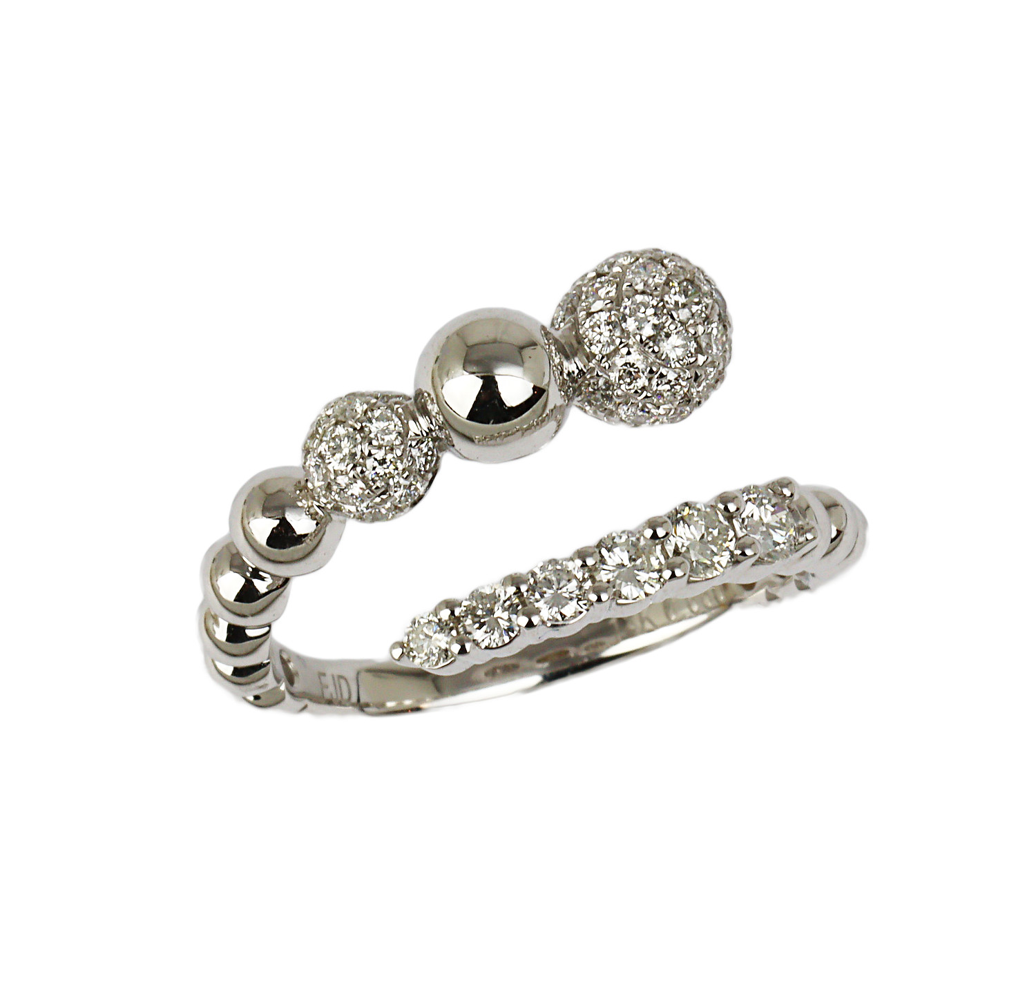 Featured image of this Fischer Women’s 14k White Gold Diamond Ring Size 7