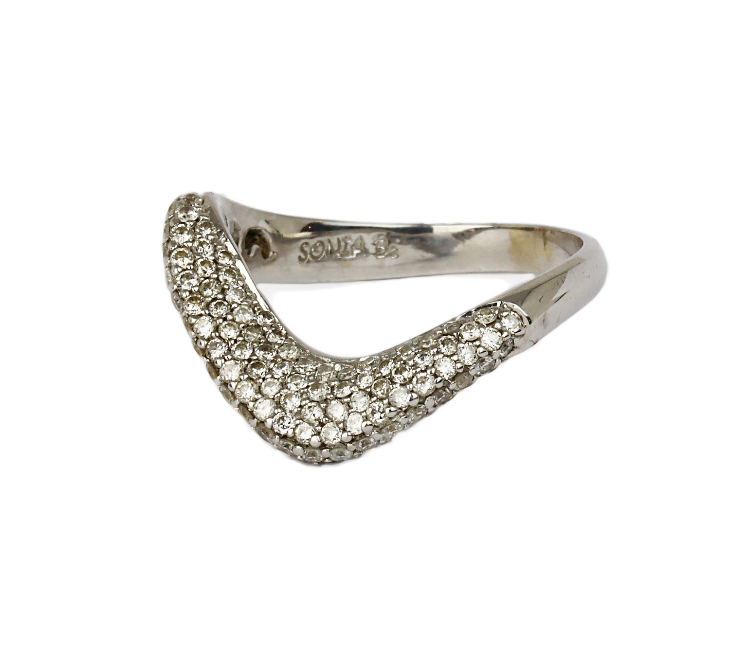 Gallery image of this Women’s 18k White Gold Diamond Ring Size 6