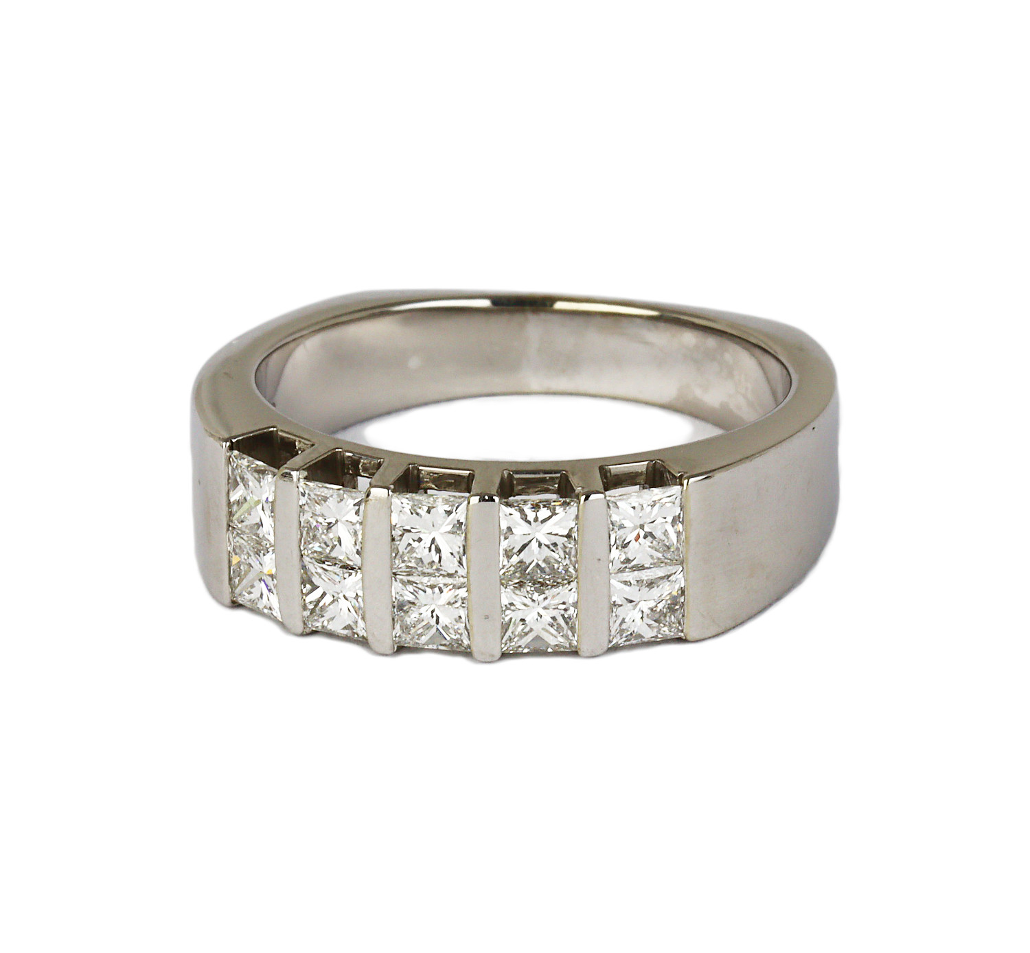 Gallery image of this Men’s 14k White Gold Diamond Ring Size 9