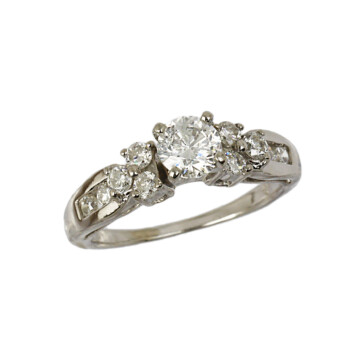 Featured image of this Women’s Platinum Diamond Bridal Ring Size 6