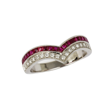 Featured image of this Women’s 14k White Gold Diamond, Ruby Ring Size 6.5