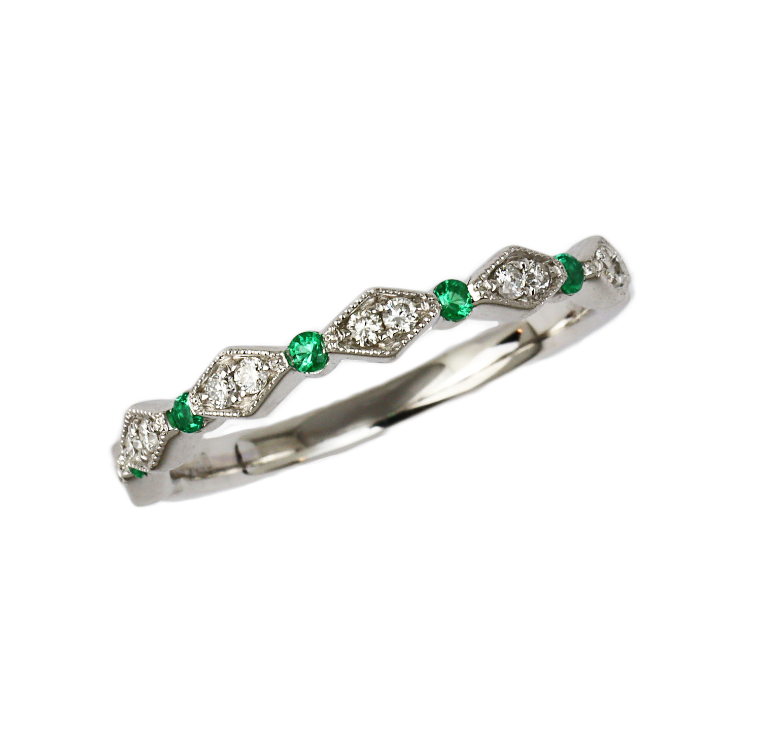 Featured image of this Fischer Women’s 14k White Gold Diamond, Emerald Ring Size 7
