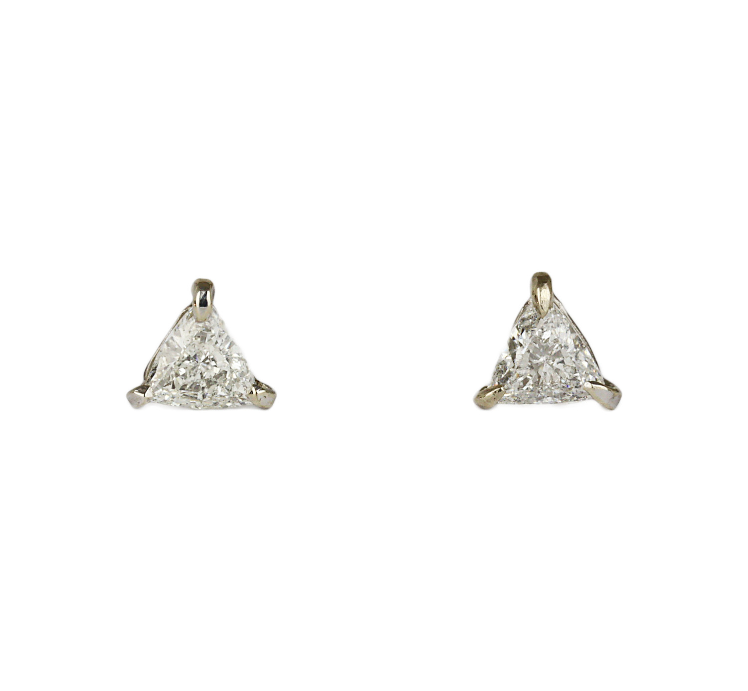 Featured image of this Women’s 14k White Gold Diamond Stud Earrings