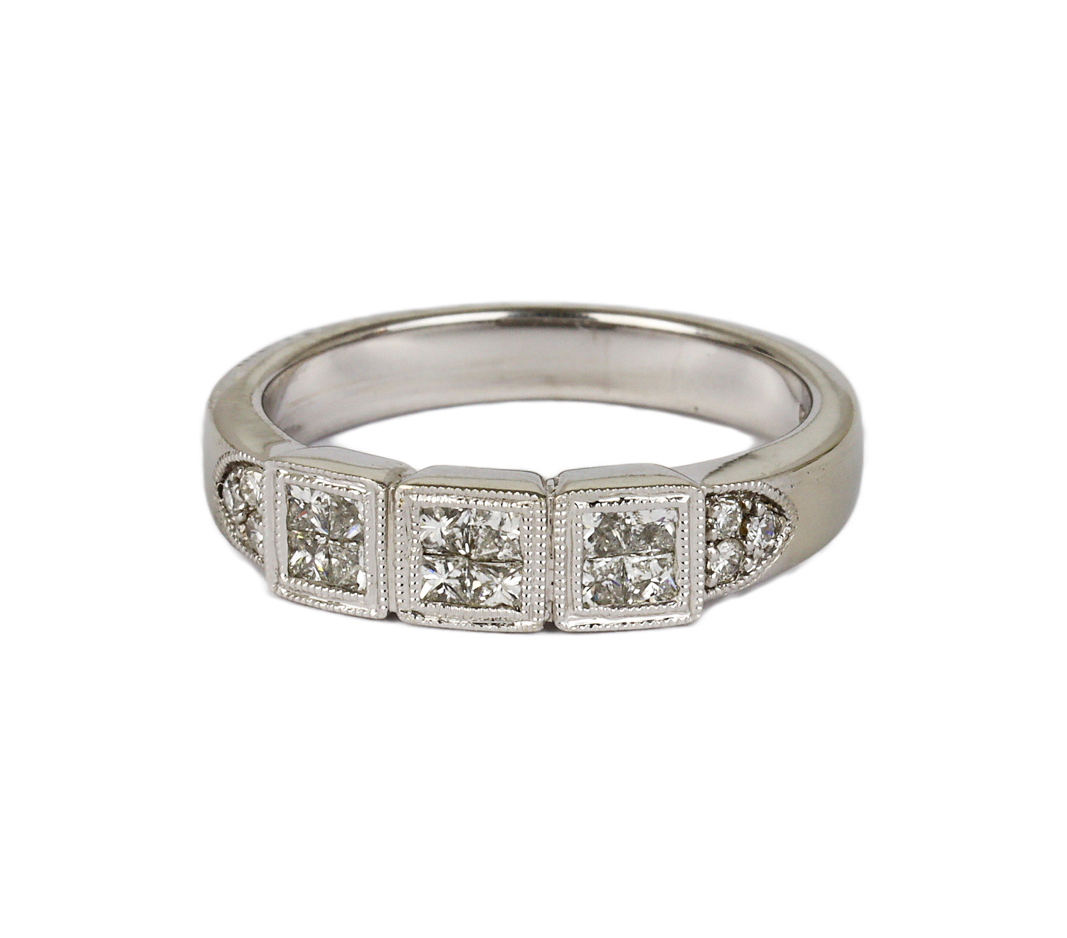 Gallery image of this Women’s 14k White Gold Diamond Ring Size 6.5