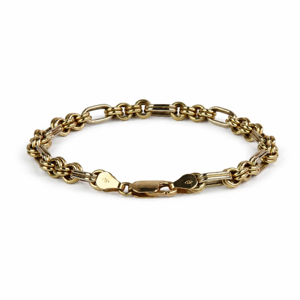 Gallery image of this Men’s 14k Yellow Gold Link Bracelet