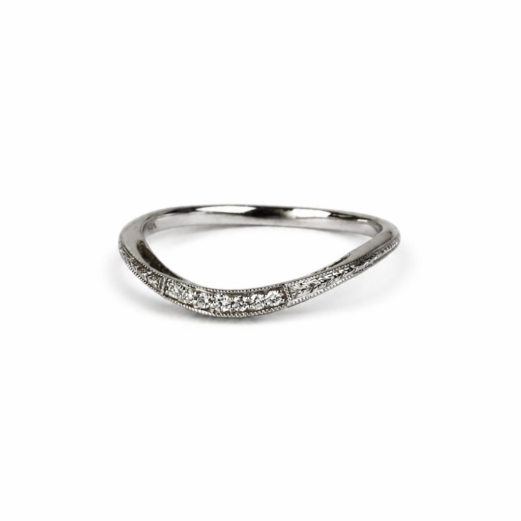 Gallery image of this Women’s 14k White Gold Ring with 0.04ct TDW Diamond Size 6.5