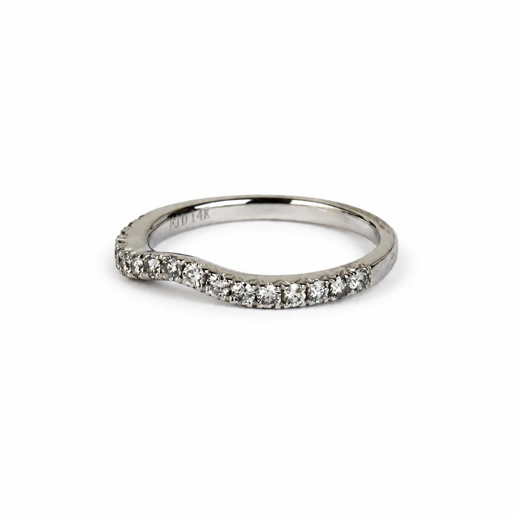 Gallery image of this Women’s 14k White Gold Ring with 0.36ct TDW Diamond Size 6